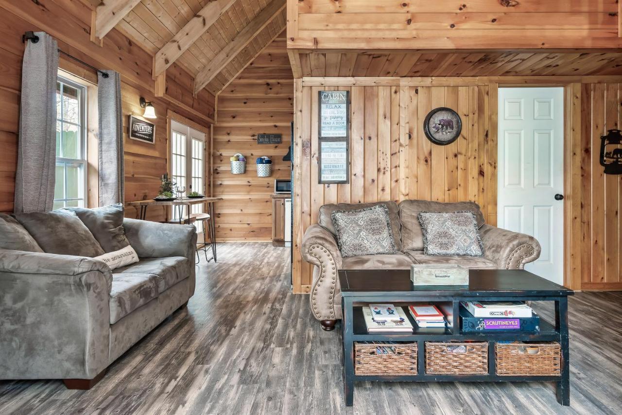 Bearly Gnomey Villa Gatlinburg Exterior photo